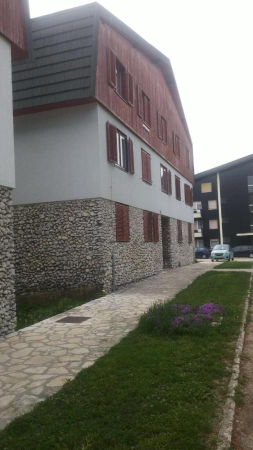 Gaby Apartment-Center Of Plitvička Jezera Eksteriør bilde
